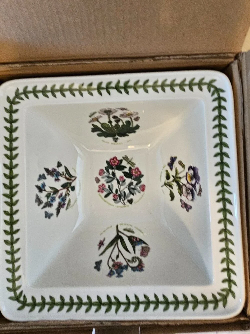 Portmeirion Botanic Garden Square Serving Bowl 10.5 inches